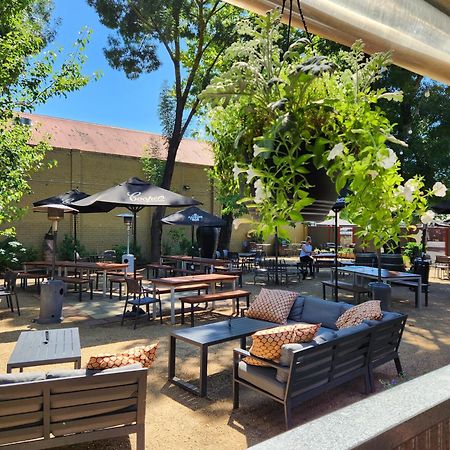 Delatite Hotel 맨스필드 외부 사진
